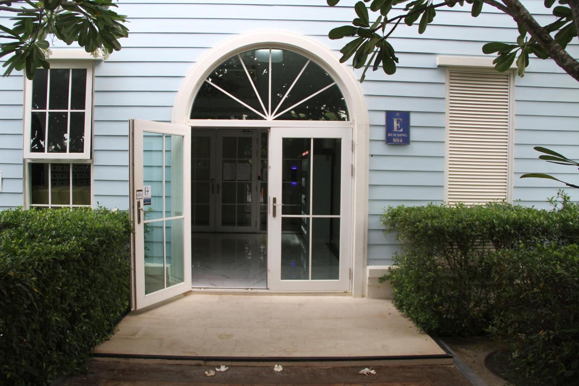 Grand Florida芭提雅带免费游泳池温泉和健身房和办公区水上花园公寓e208 Na Chom Thian Dış mekan fotoğraf